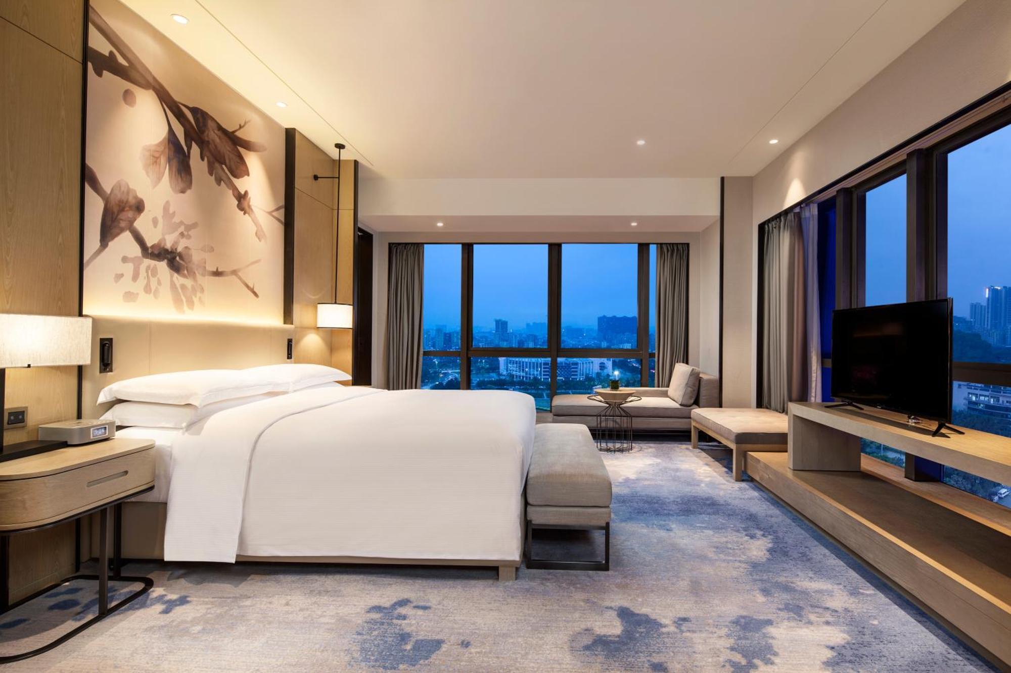 Doubletree By Hilton Hotel Shenzhen Longhua, Near Huawei, Foxcnn, Shenzhen North Railway, Uniwalk & Uniworld Shopping Mall, Sam'S Club Εξωτερικό φωτογραφία