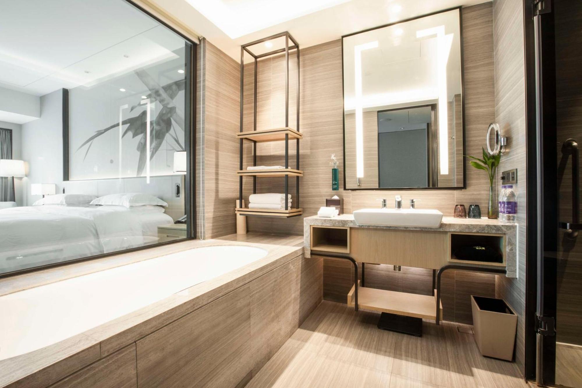 Doubletree By Hilton Hotel Shenzhen Longhua, Near Huawei, Foxcnn, Shenzhen North Railway, Uniwalk & Uniworld Shopping Mall, Sam'S Club Εξωτερικό φωτογραφία